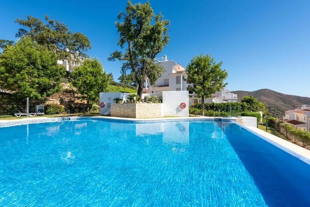 公寓 欧赫恩Casa Buena Vista Elviria Marbella公寓